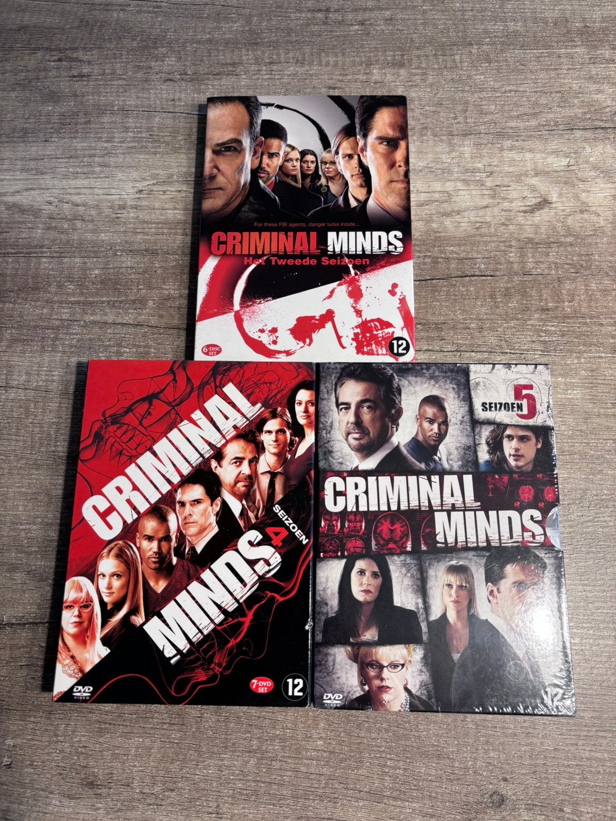 Dvd - Criminal minds seizoenen 2, 4 en 5 NIEUW, Vanaf 12 jaar, Ophalen of Verzenden, Zo goed als nieuw