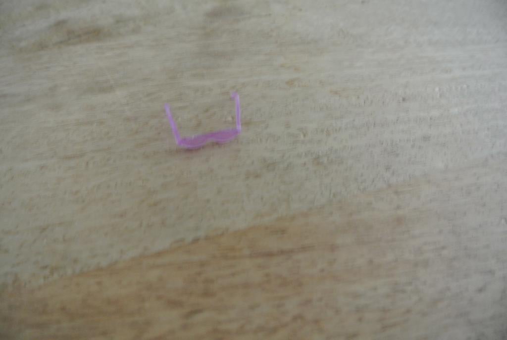 Barbie Bril/ nr 235, Ophalen of Verzenden, Zo goed als nieuw, Accessoires