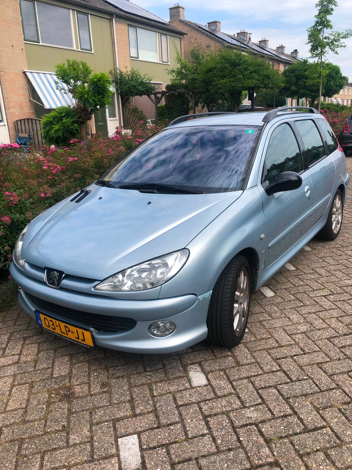 SPORTIEVE Peugeot 206 2.0 GTI, Auto's, Peugeot, 136 pk, 4 cilinders, 49 €/maand, Stationwagon