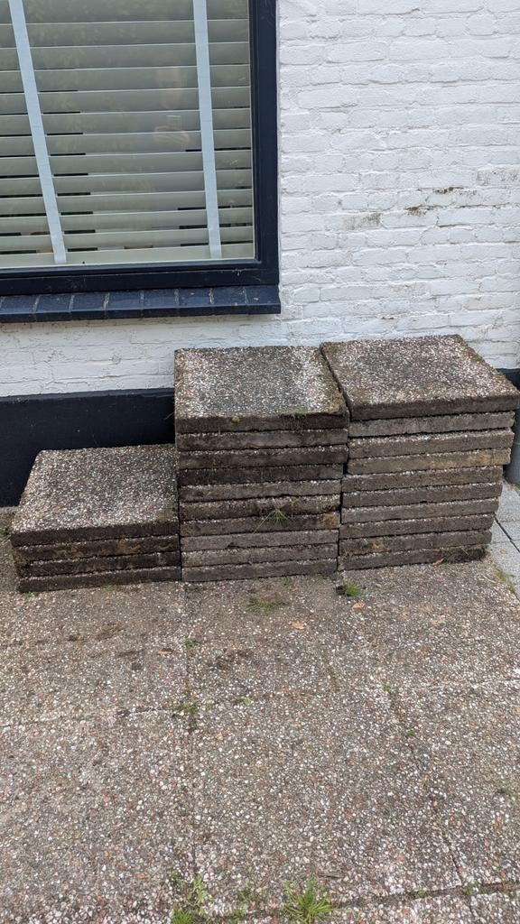 Gratis krat bier bij afhalen terrastegels, ~60 m²., Ophalen, Gebruikt, 10 m² of meer, Beton