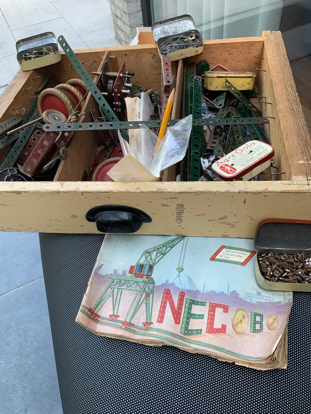 Antiek Meccano Bouwdoos met Onderdelen en Boekje, Overige merken, Gebruikt, Ophalen of Verzenden, Groter dan 1:32