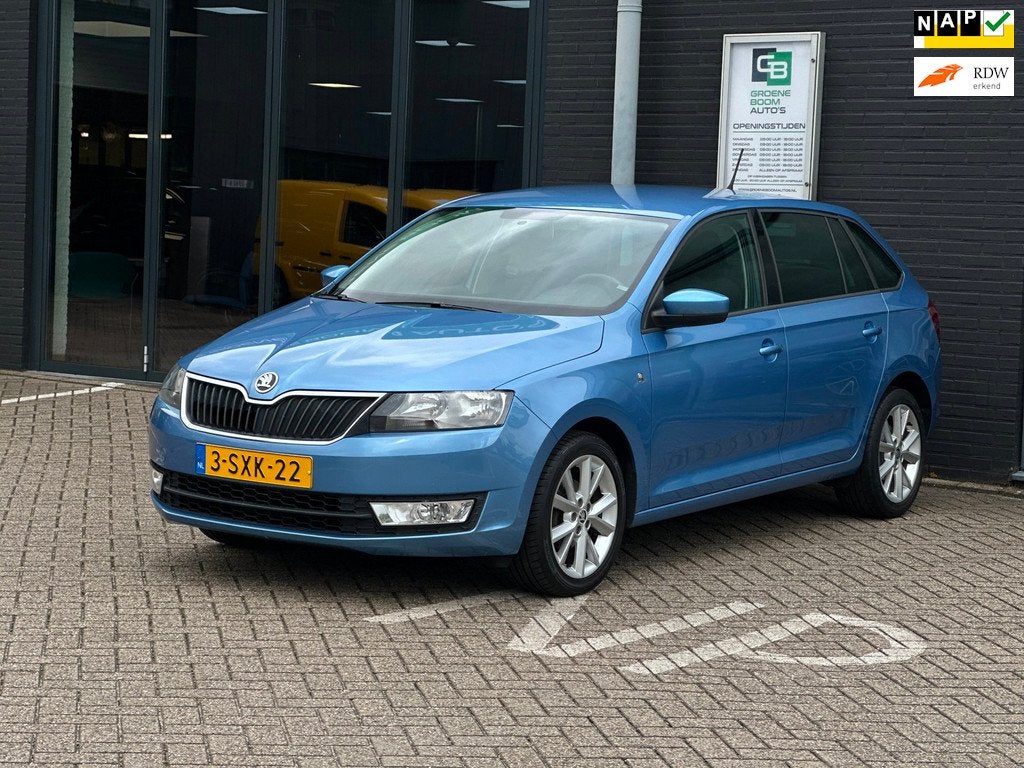 Skoda Rapid Spaceback 1.2 TSI Greentech Ambition Businesslin, Auto's, Voorwielaandrijving, Euro 5, 4 cilinders, Blauw
