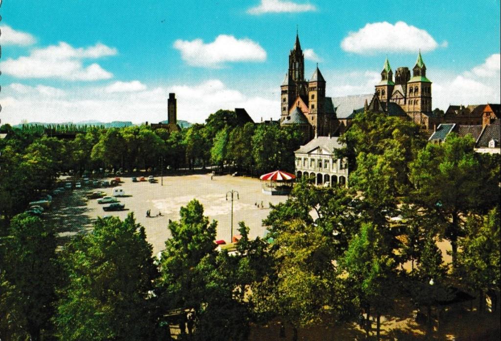 Maastricht            119a, Ophalen of Verzenden, Voor 1920, Limburg