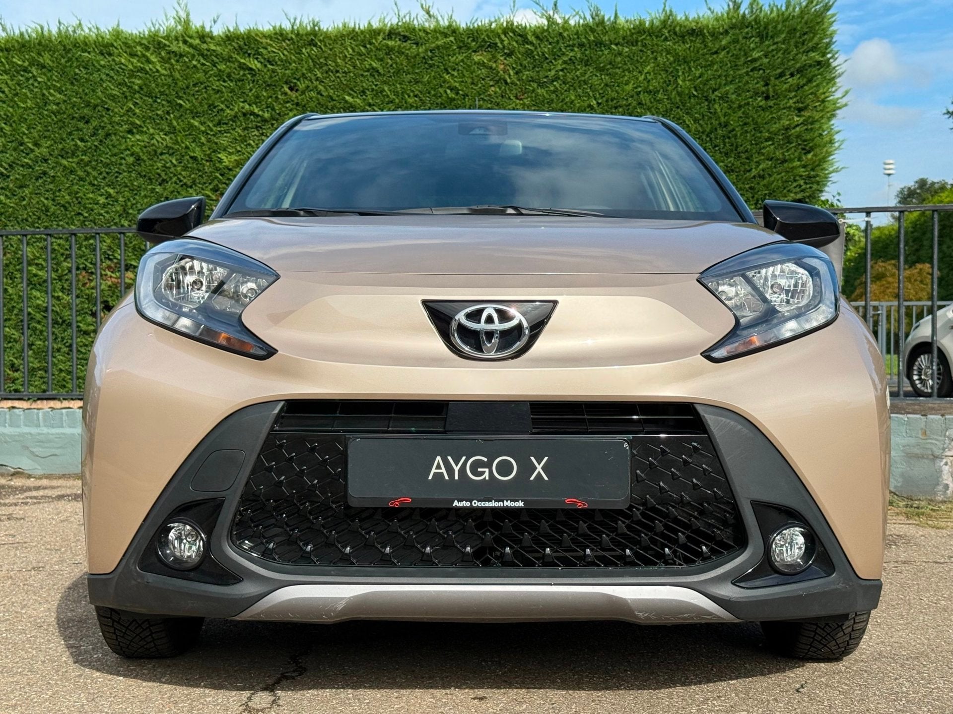 Foto 3 van Toyota Aygo X 1.0 VVT-i MT Pulse stoelverwarming,camera,line