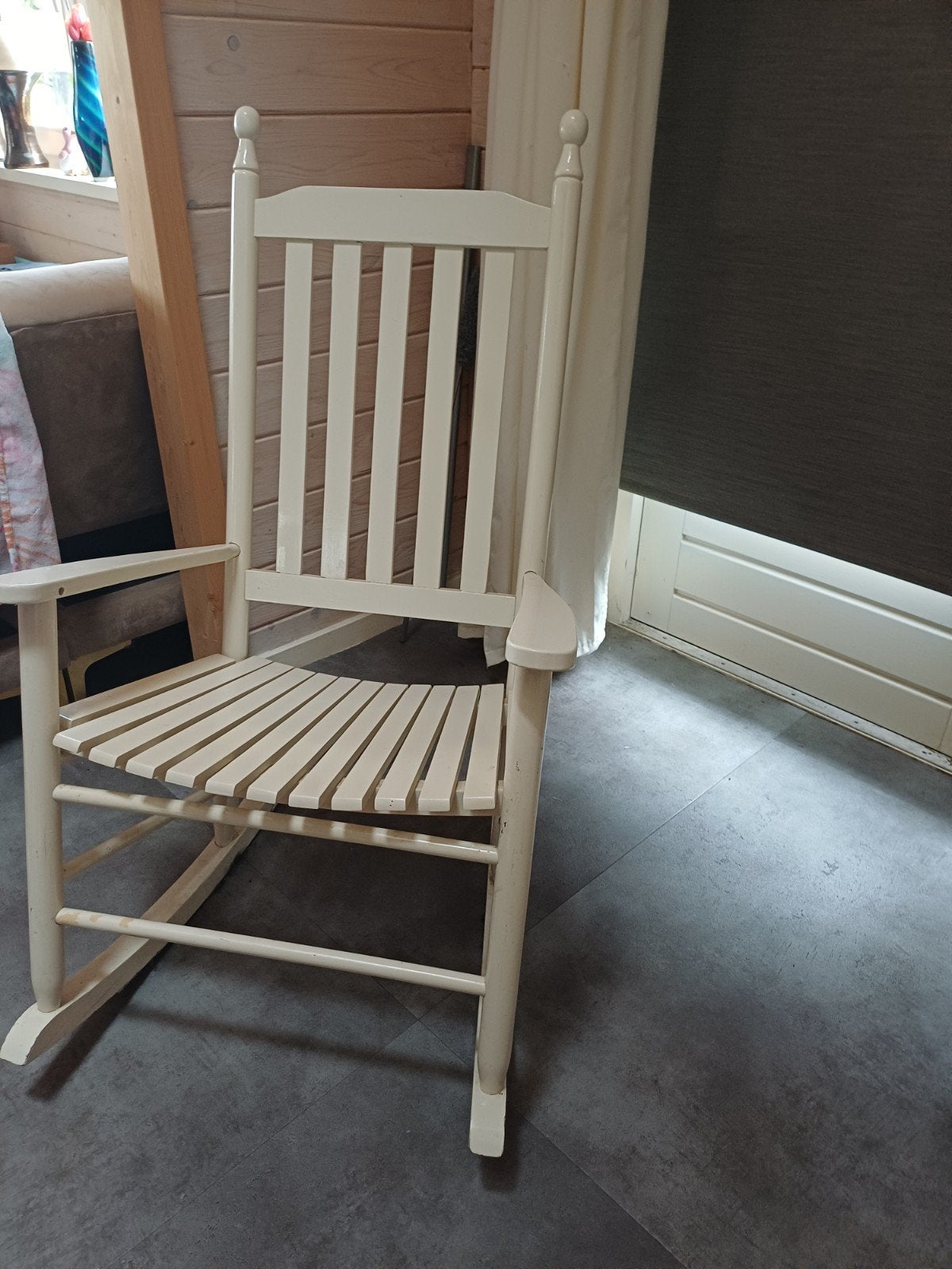 Witte houten schommelstoel, Ophalen, Gebruikt, Wit, Eén