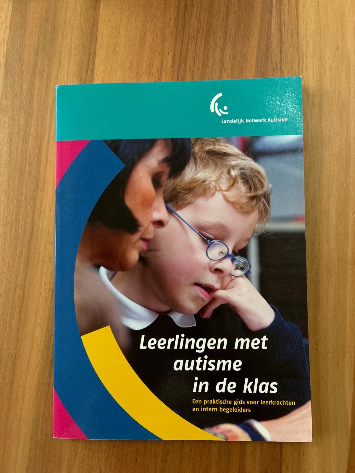 Leerlingen met autisme in de klas - Praktische gids, Ophalen of Verzenden, Gamma, Zo goed als nieuw, Overige niveaus