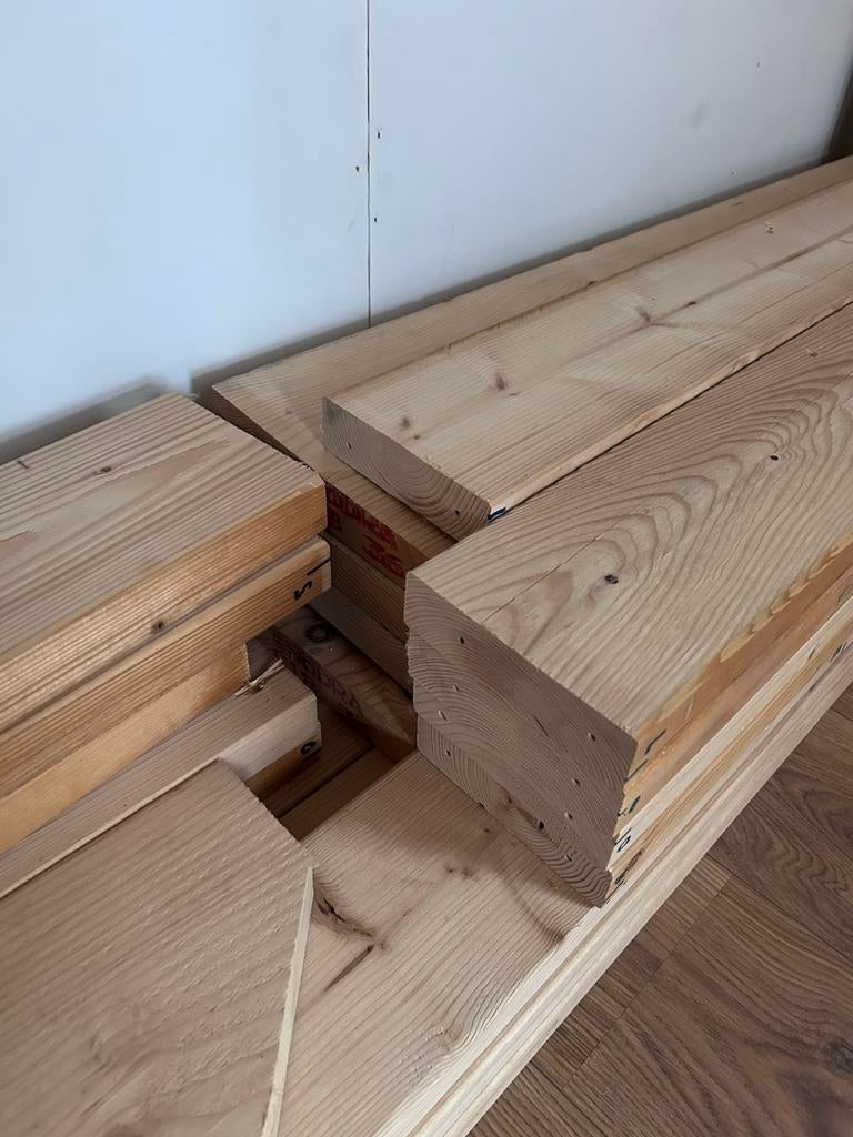 Vuren planken (4cm dik, diverse lengtes), Doe-het-zelf en Verbouw, Hout en Planken, Zo goed als nieuw, Plank, Overige houtsoorten