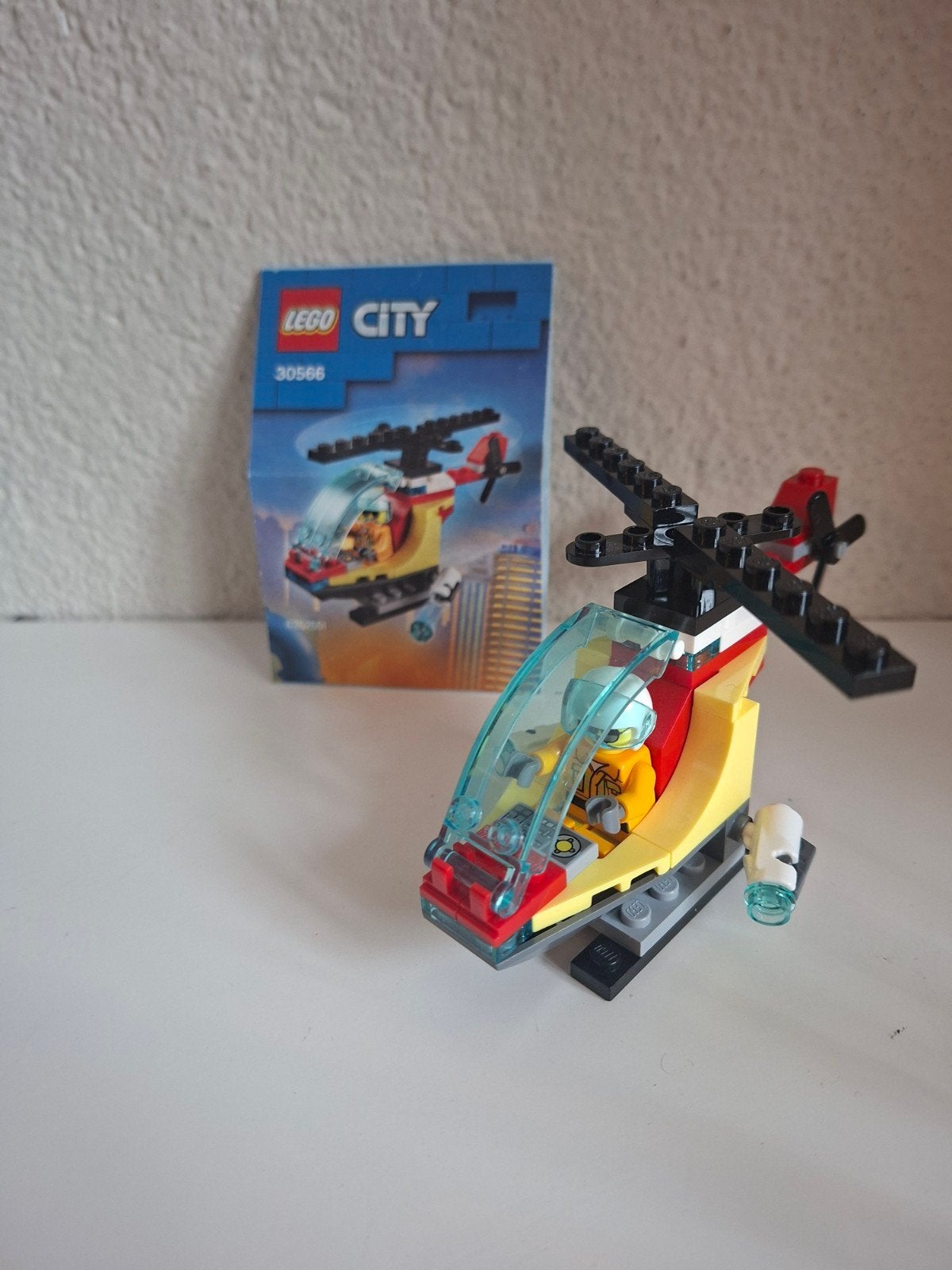 LEGO City Helikopter 30566 met minifiguur en instructies, City, Lego, Ophalen of Verzenden, Zo goed als nieuw