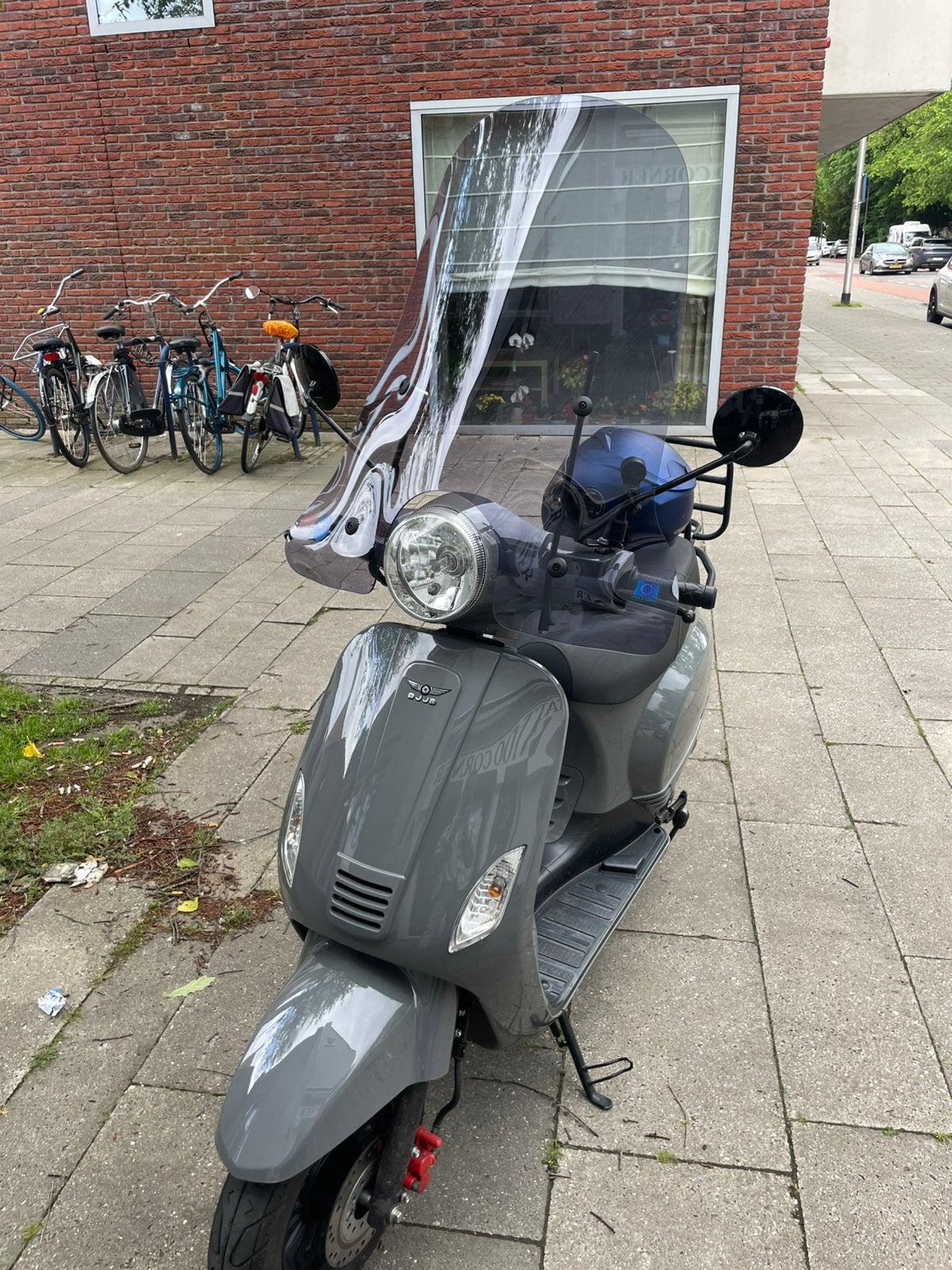 Djjd scooter, Fietsen en Brommers, Scooters | Overige merken, Ophalen of Verzenden, Zo goed als nieuw, Benzine