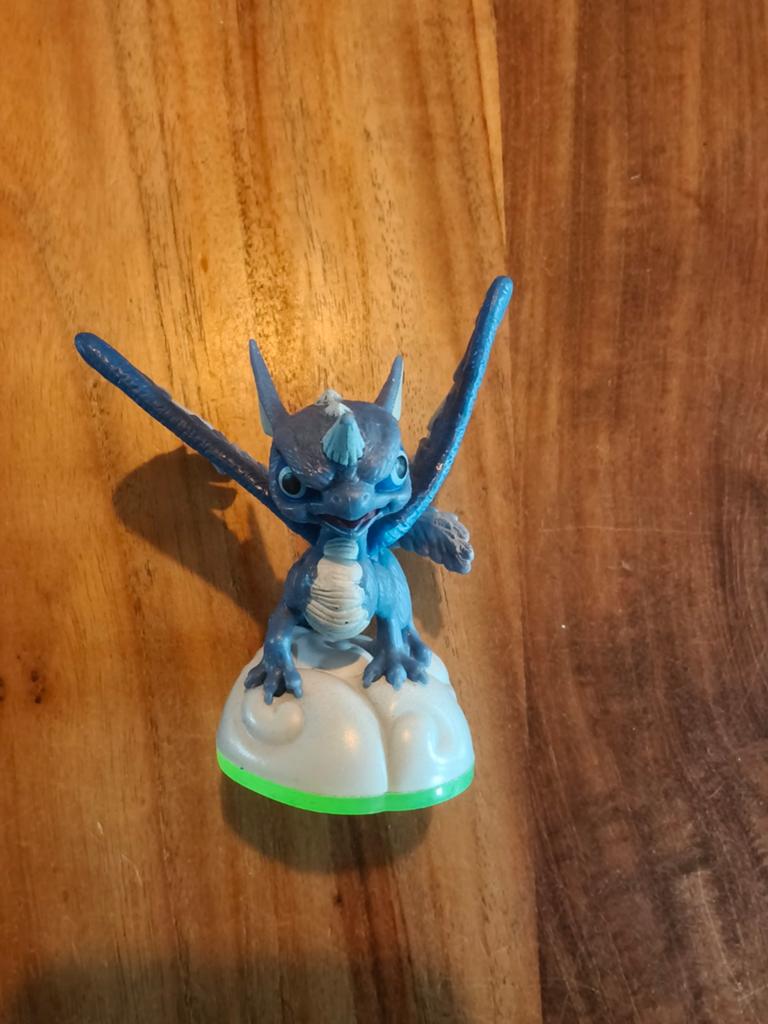 Skylanders SuperChargers Stormblade figuur, Kinderen en Baby's, Speelgoed | Actiefiguren, Gebruikt, Ophalen of Verzenden