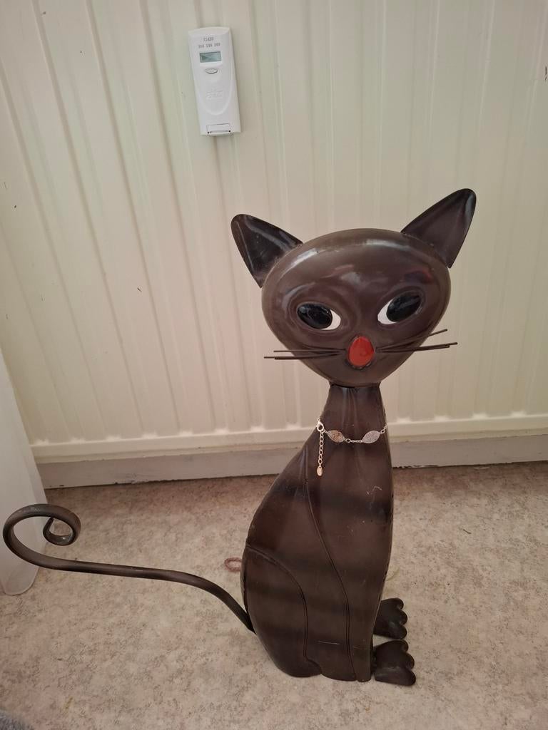 Dun ijzeren Kat, Ophalen, Minder dan 100 cm