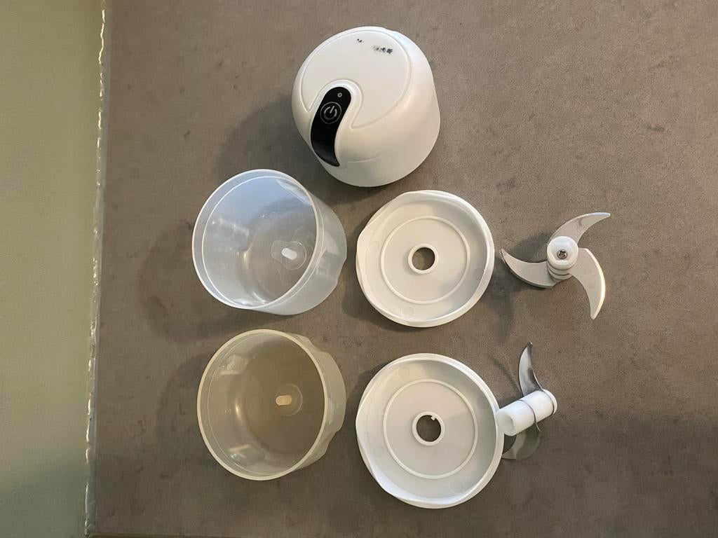 Elektrische knoflookpers / mini hakmolen, Overige typen, Kunststof, Nieuw, Ophalen of Verzenden