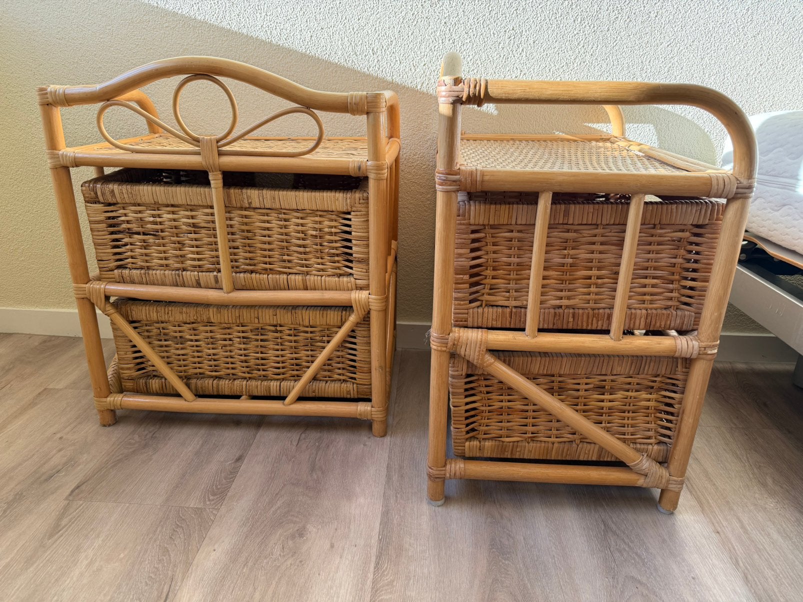 Rotan nachtkastjes, Ophalen, Overige materialen, Gebruikt, 55 tot 70 cm