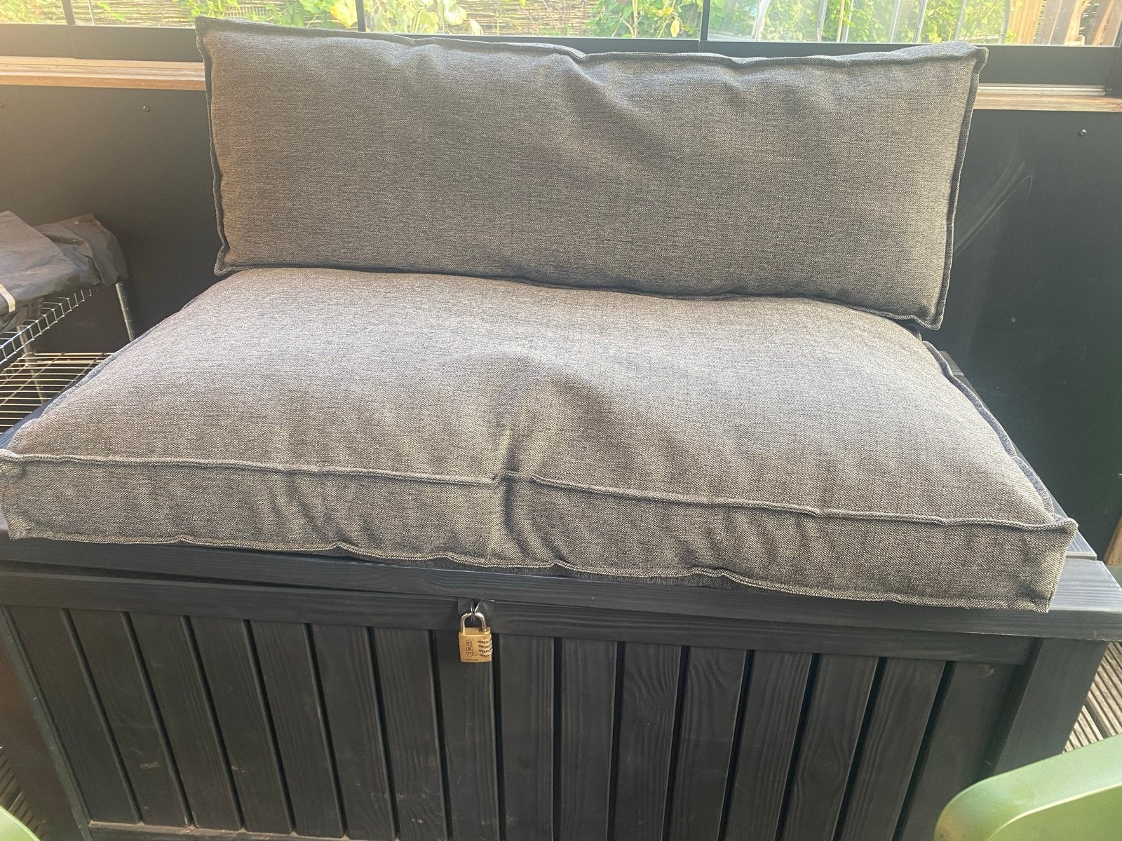 Grijze buitenkussens voor tuinbank of loungehoek, Tuin en Terras, Ophalen, Gebruikt