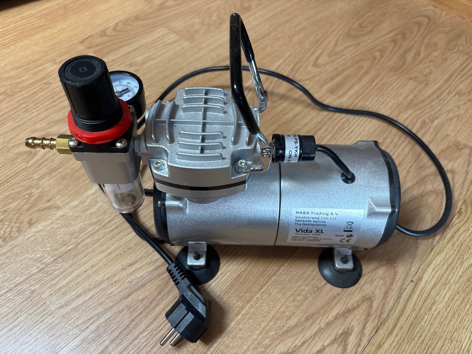 Vida XL Airbrush Compressor HABA Trading B.V., Ophalen, Zo goed als nieuw, Minder dan 200 liter/min, Minder dan 6 bar