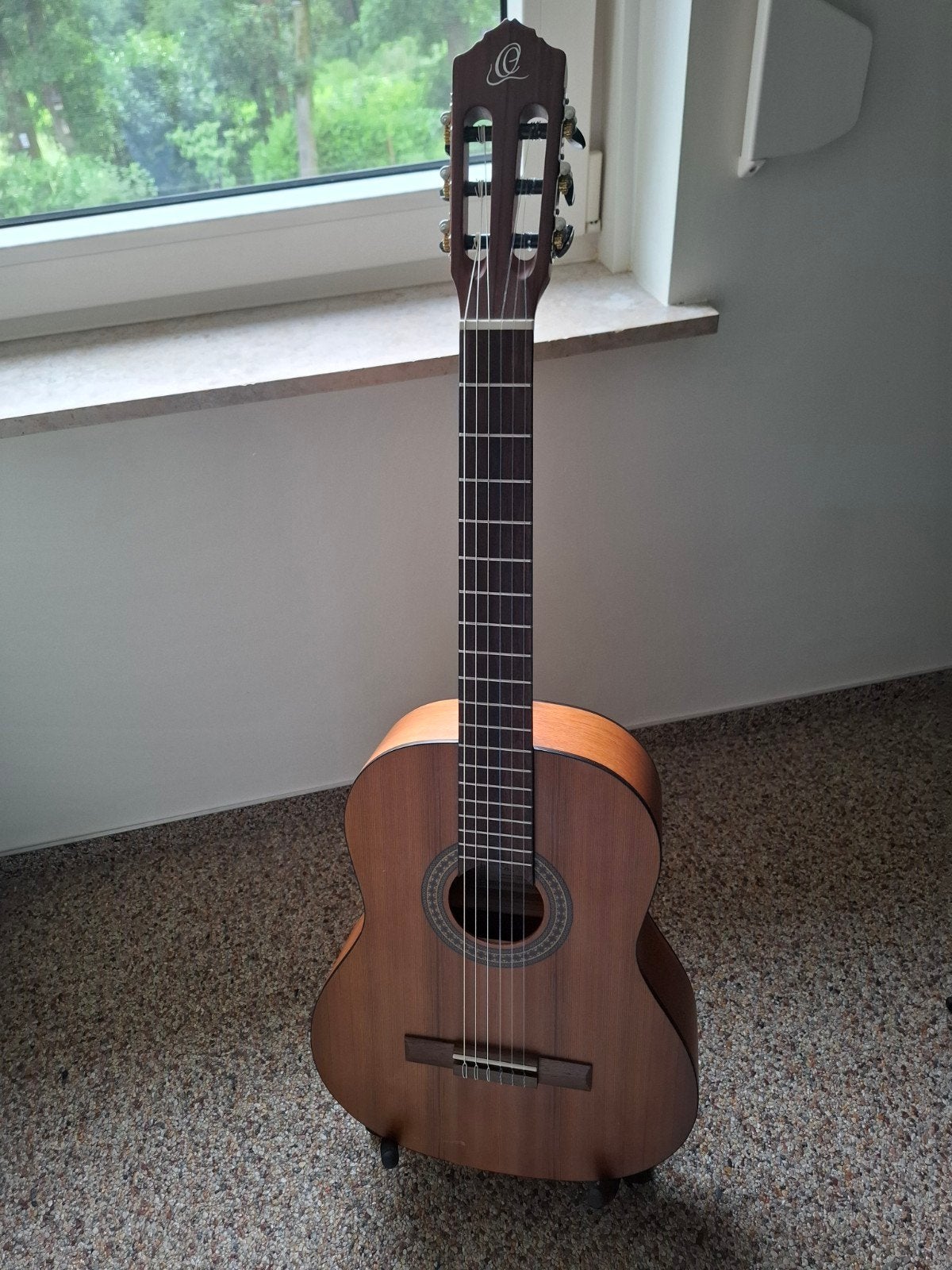 Ortega RTSC5M Klassieke Gitaar met Accessoires, Muziek en Instrumenten, Snaarinstrumenten | Gitaren | Akoestisch, Ophalen, Zo goed als nieuw