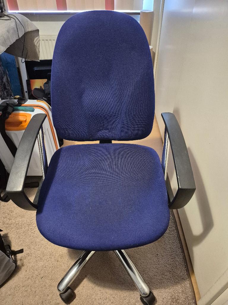 Mooie burostoel, Ophalen, Gebruikt, Blauw, Bureaustoel