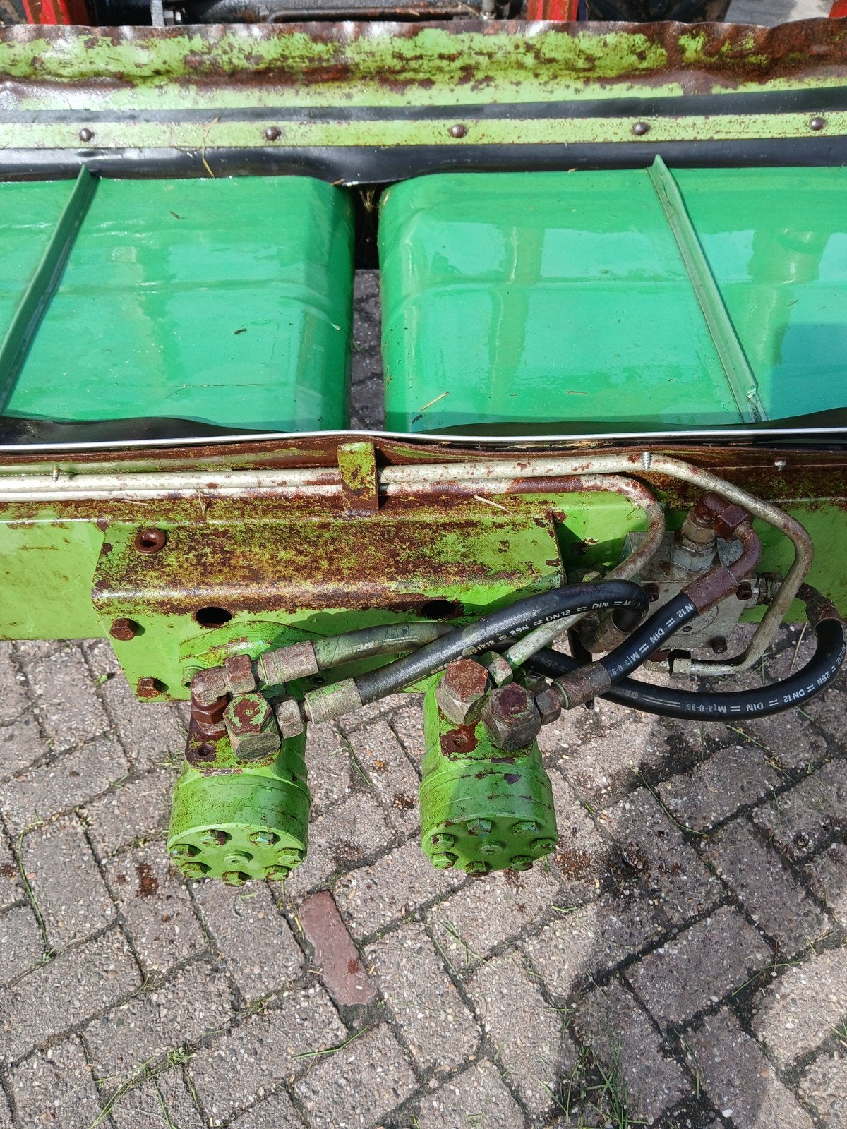 Krone Titan Dwarsafvoerband - Links/Rechts/Tweezijdig Lossen, Ophalen, Veehouderij, Voertechniek