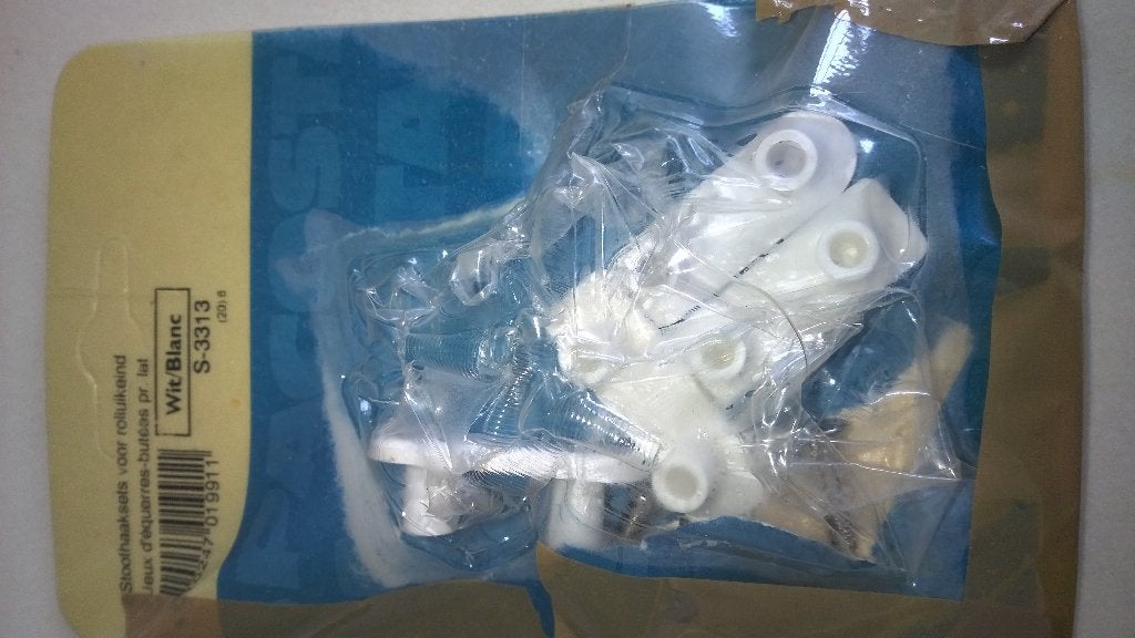 4 achter stukjes  rolluik, Doe-het-zelf en Verbouw, Rolluiken, Minder dan 100 cm, Nieuw, Ophalen of Verzenden, Wit