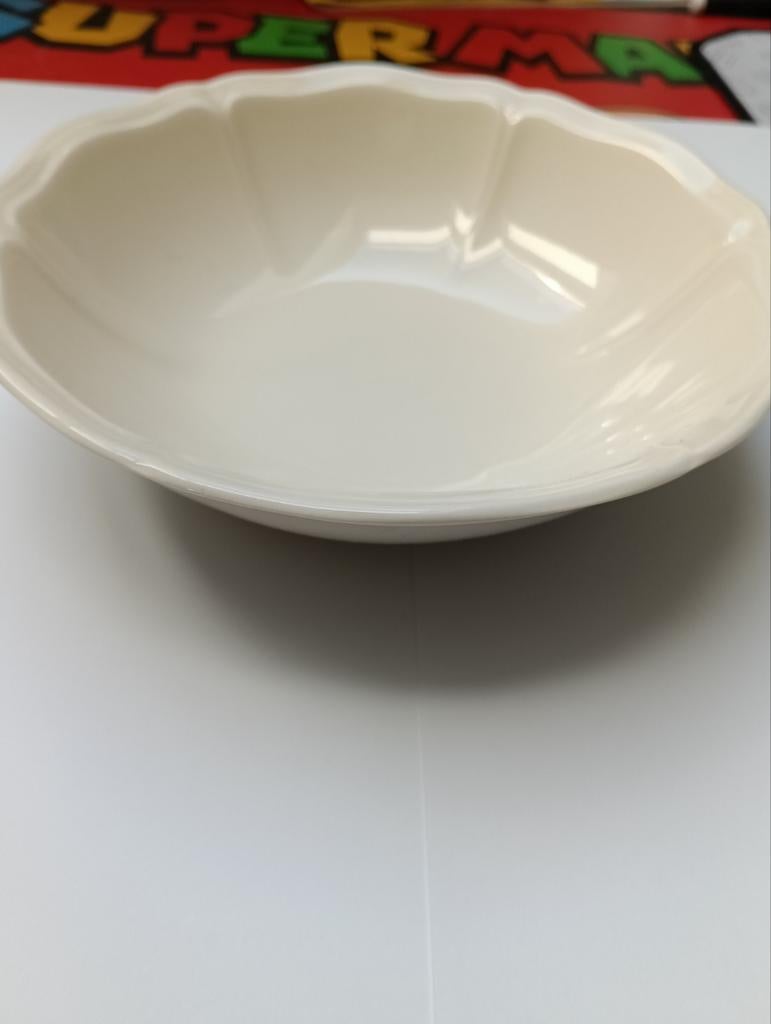 Wedgwood queen's plain - diep ontbijtbord, Antiek en Kunst, Ophalen of Verzenden