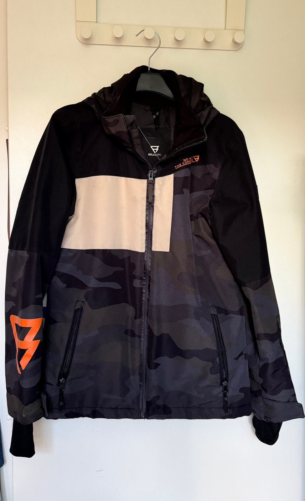 Brunotti ski jack - warm en licht, Ophalen of Verzenden, Gebruikt, Jas
