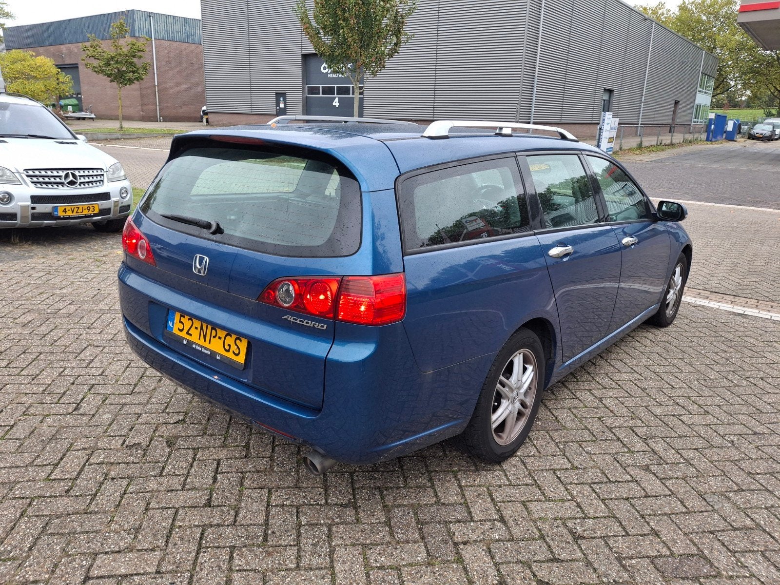 Honda Accord 2.0 I Tourer Comfort 2004 Blauw, Auto's, Voorwielaandrijving, 1998 cc, Stof, Verwarmde buitenspiegels