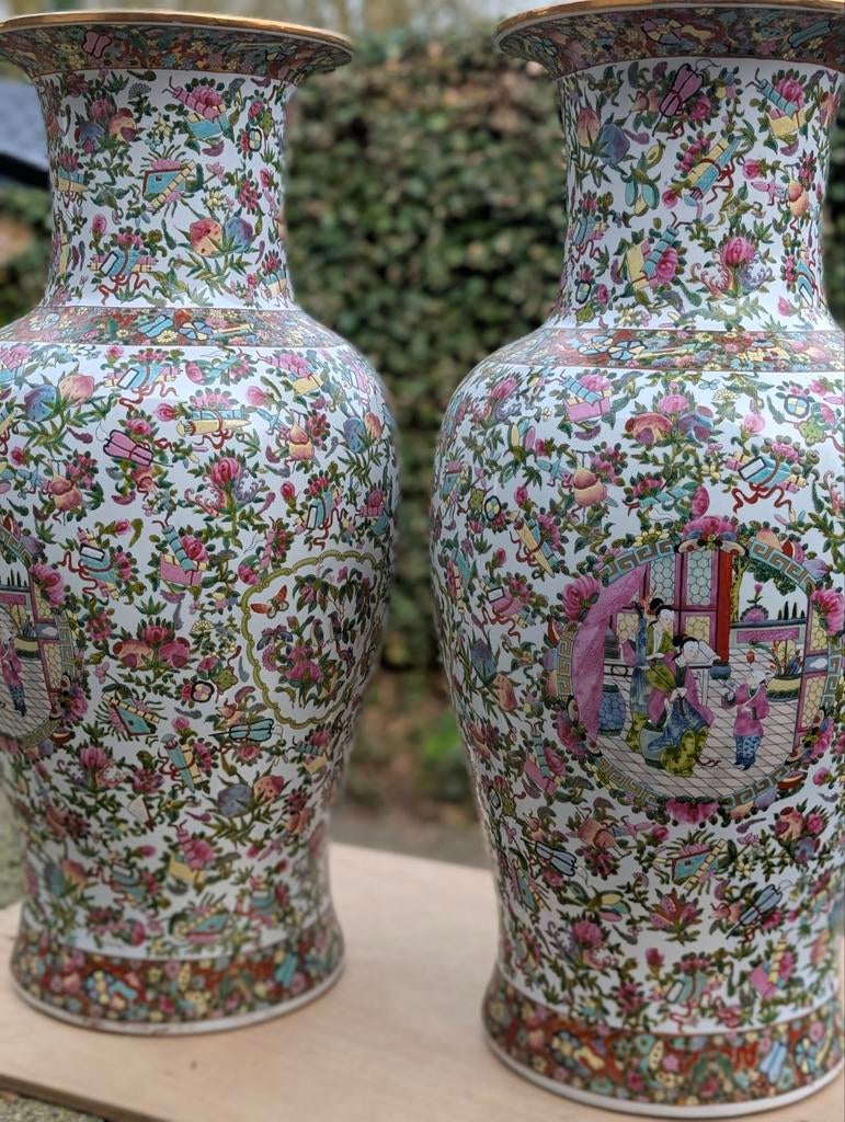 2 grote vazen familie Rose hoog 75 cm €650. Vorige eeuw, Ophalen
