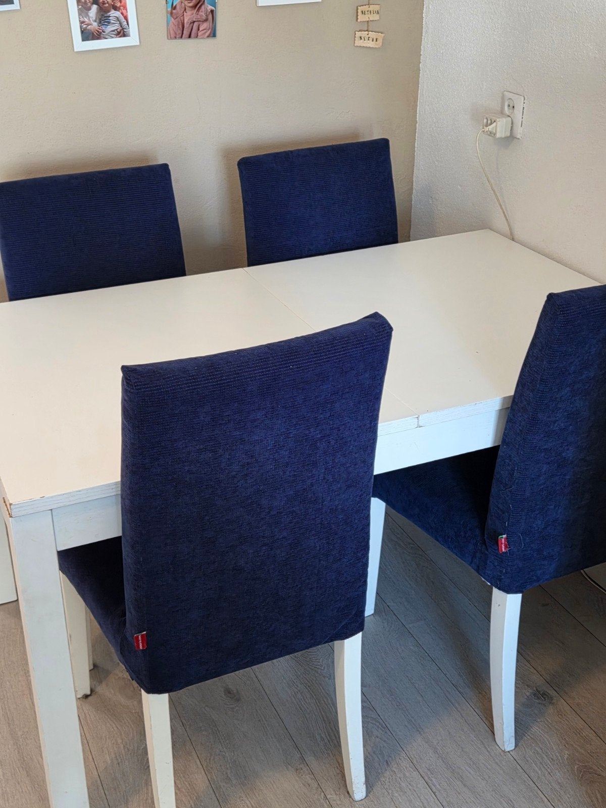 Eettafel met 4  stoelen Ikea, Ophalen, Gebruikt, 4 tot 6 stoelen