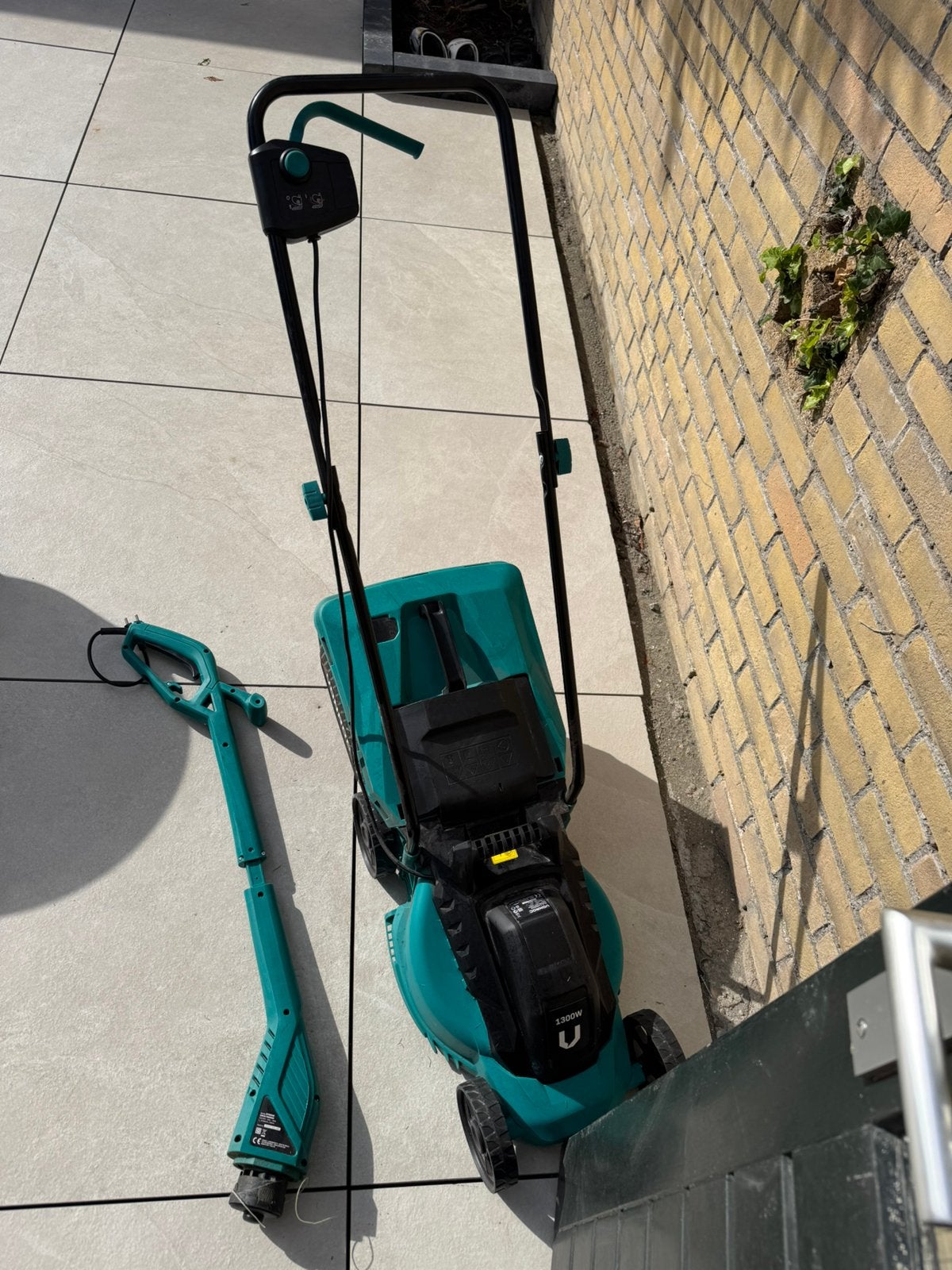 Gratrimmer, Tuin en Terras, Grasmaaiers, Ophalen, Nieuw, 40 t/m 49 cm, Elektrische grasmaaier