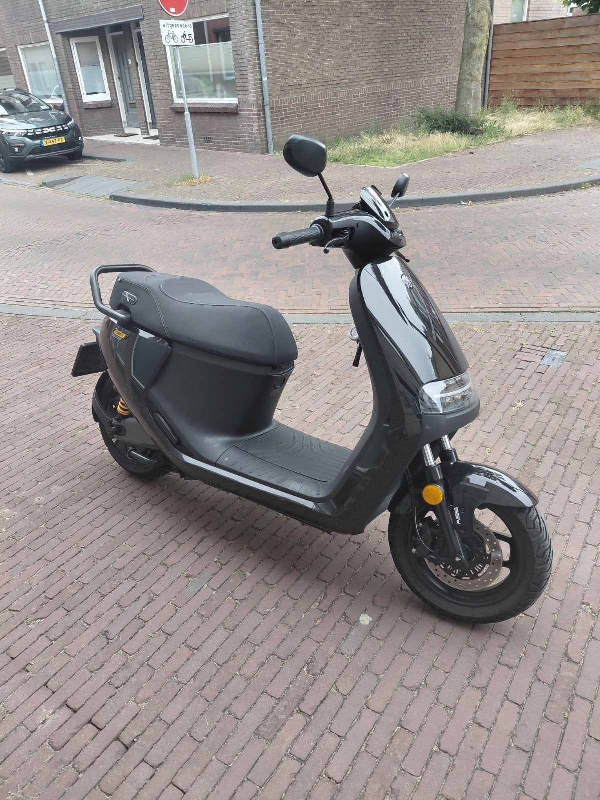 Segway e300se 3 Accu's + Garantie juni 2027, Ophalen, Elektrisch, Zo goed als nieuw, Segway