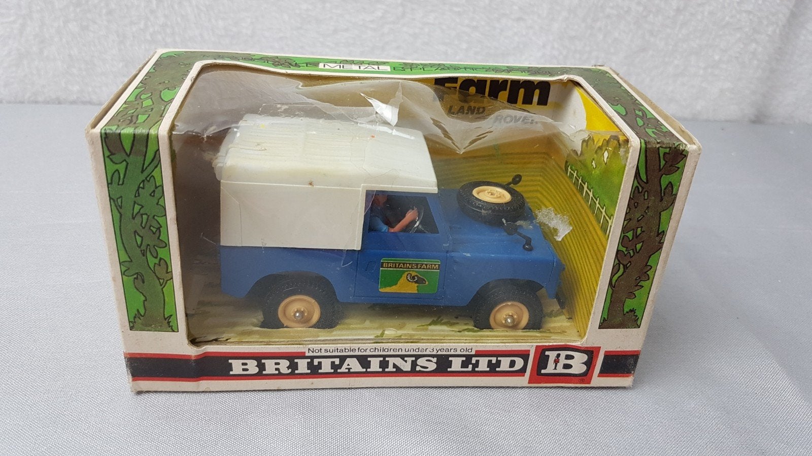 Britains Farm Land Rover - Blisterverpakking Kapot, Ophalen of Verzenden, Zo goed als nieuw, Tractor of Landbouw, Britains