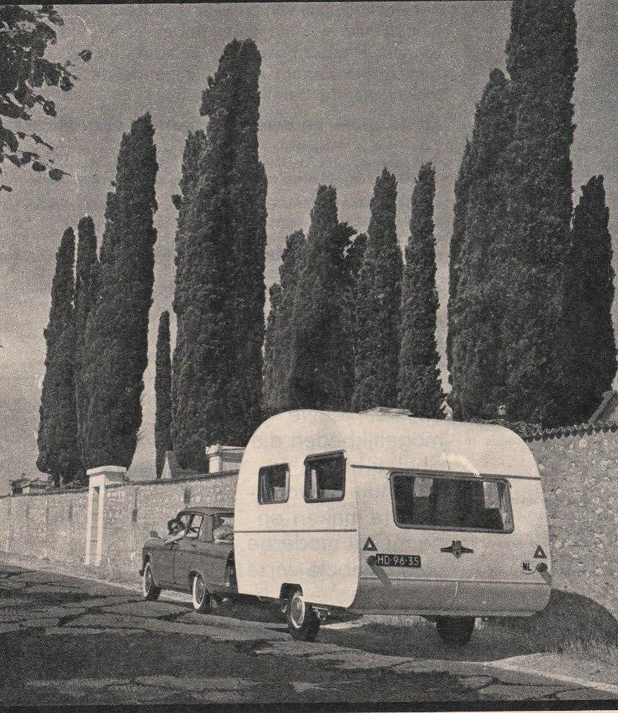 retro reclame 1966 Kip caravans met de auto Costa Brava, Verzenden, Overige typen