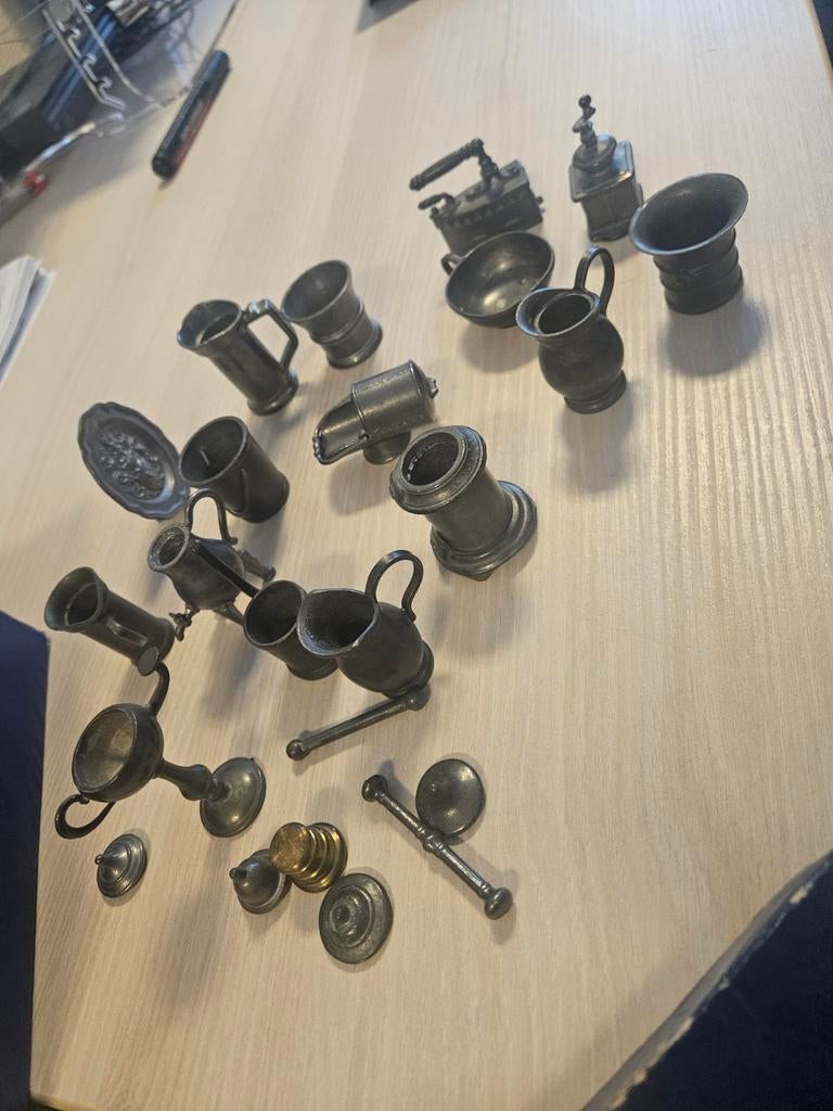 Lot van 16 tinnen miniaturen - Keuken en huishoudelijk, Ophalen of Verzenden