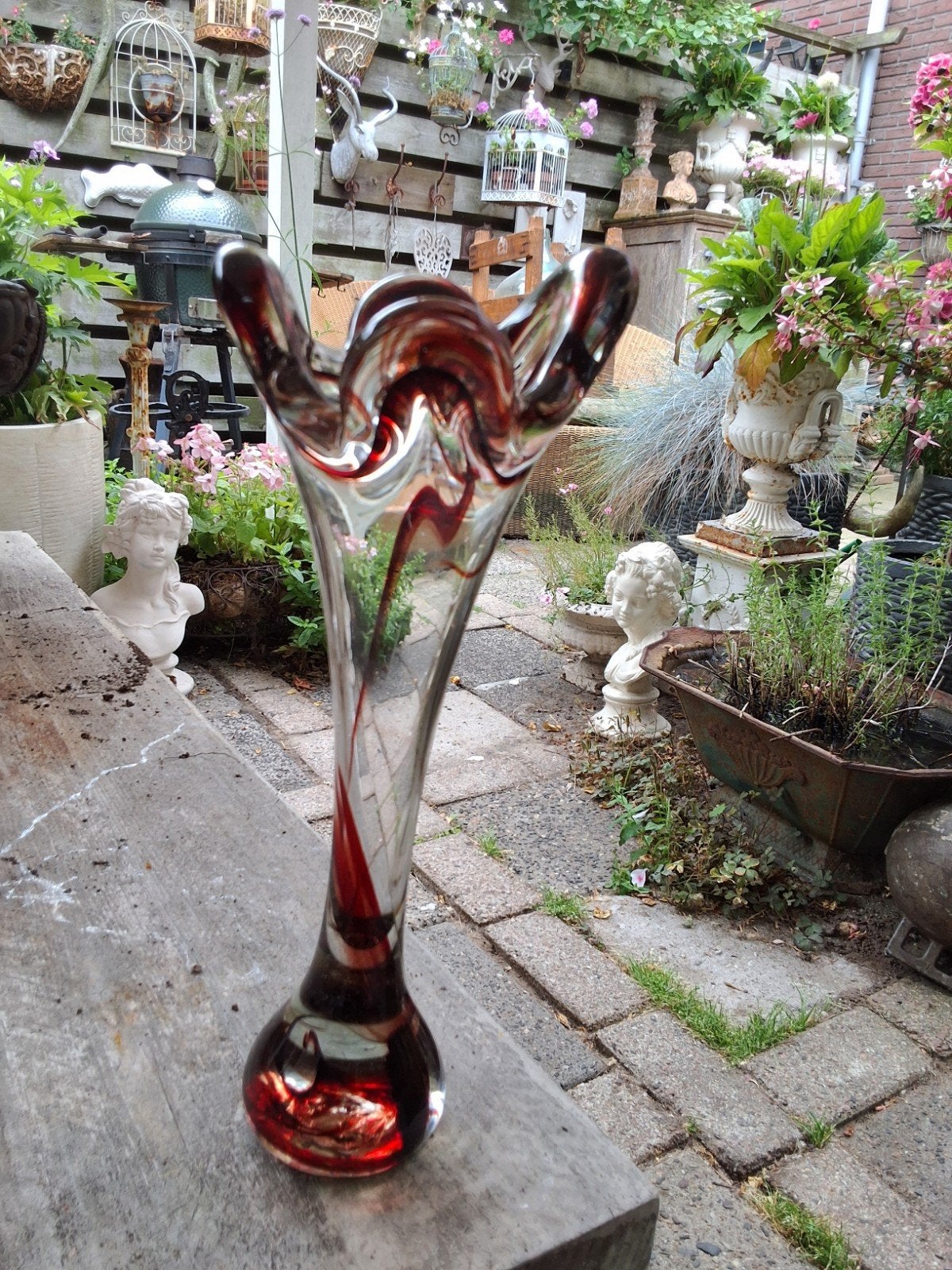 Unieke glazen vaas met murano vintage rood-bruine swirl, Ophalen of Verzenden
