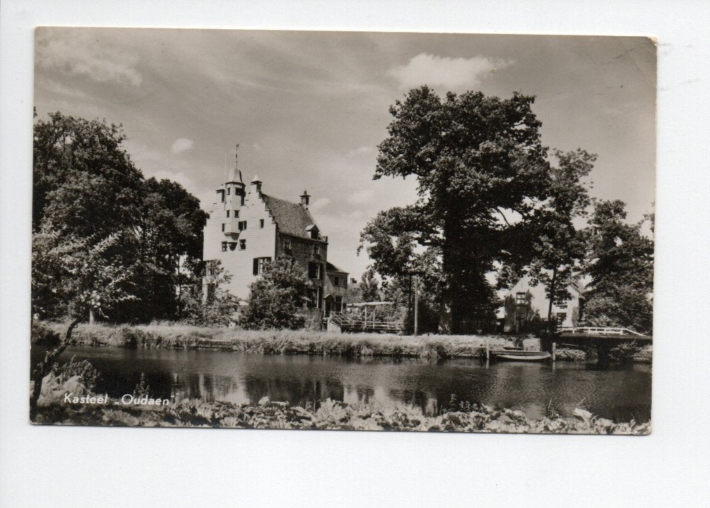 Breukelen. Ansichtkaart Kasteel Oudaen. 1958, Ophalen of Verzenden, 1940 tot 1960, Gelopen, Utrecht