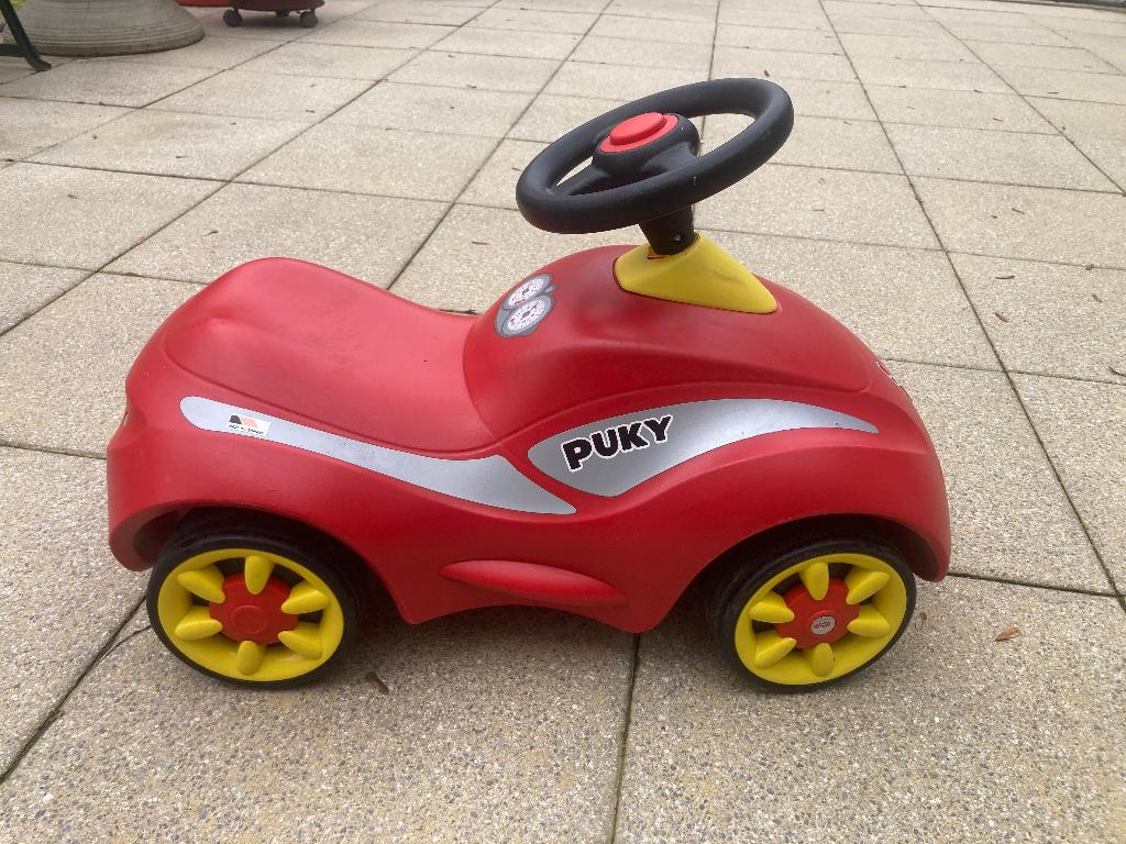 Puky racer loopauto, Kinderen en Baby's, Speelgoed | Buiten | Voertuigen en Loopfietsen, Ophalen, Zo goed als nieuw, Loopvoertuig
