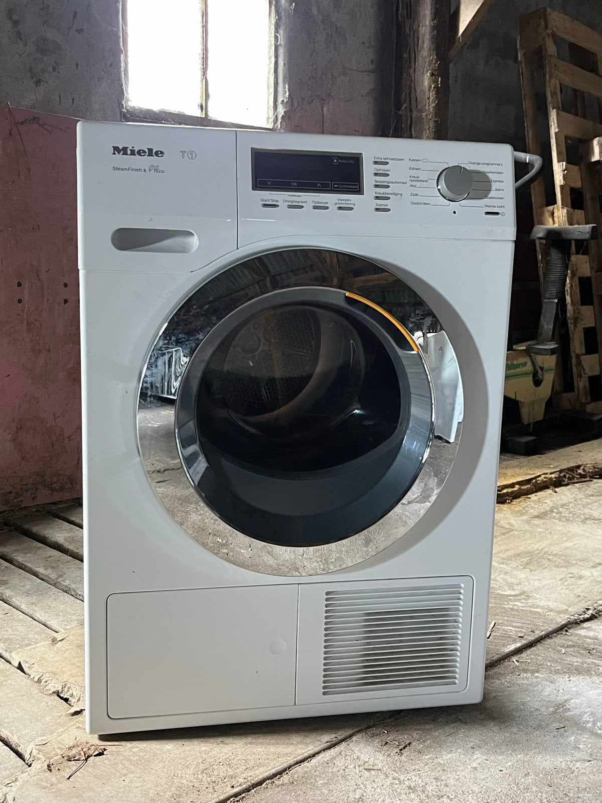 Miele TKL660 WP Warmtepompdroger - Zo goed als nieuw, Witgoed en Apparatuur, Ophalen, 8 tot 10 kg, Zo goed als nieuw, Voorlader