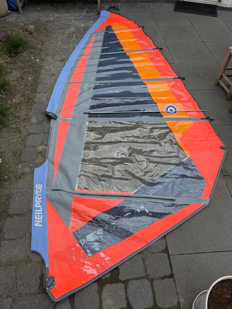 NeilPryde en Pall Mall windsurfzeilen, Watersport en Boten, Windsurfen, Ophalen, Zeil, 5 tot 7 m², Gebruikt