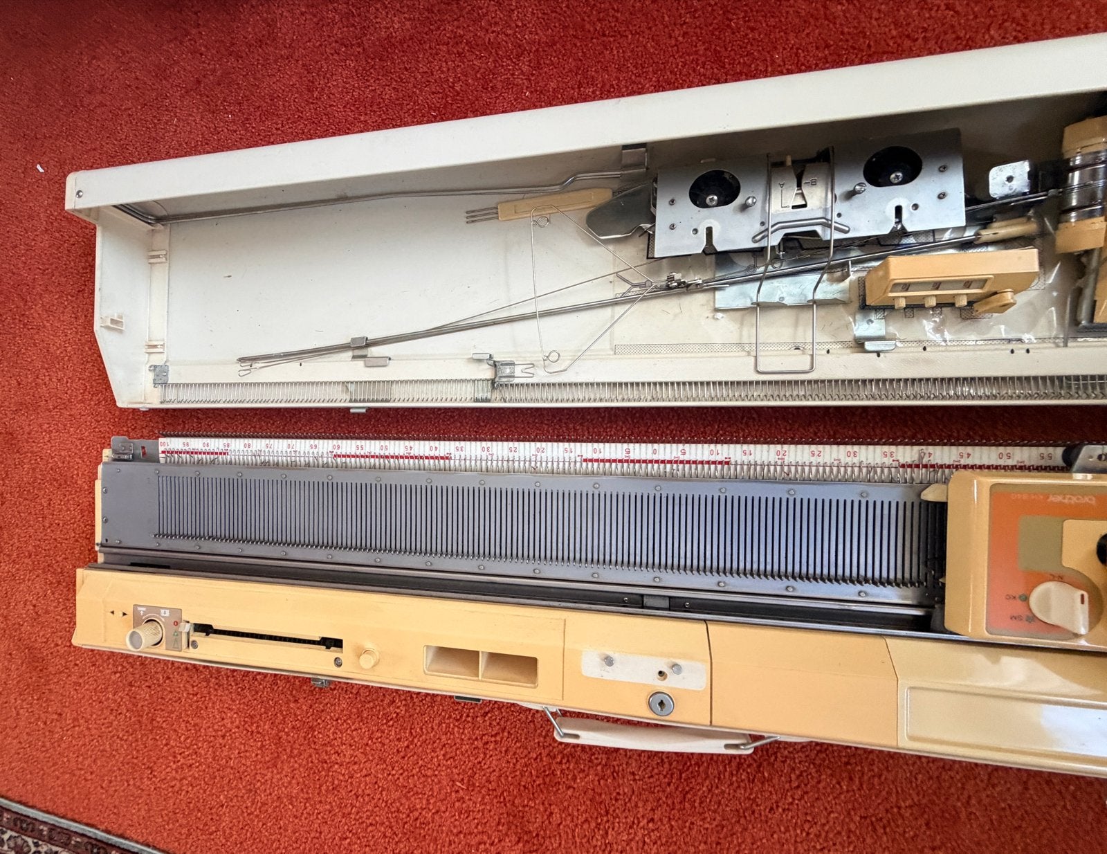 Brother KH-840 Breimachine met accessoires en patronen, Ophalen of Verzenden, Gebruikt, Naaimachine, Brother