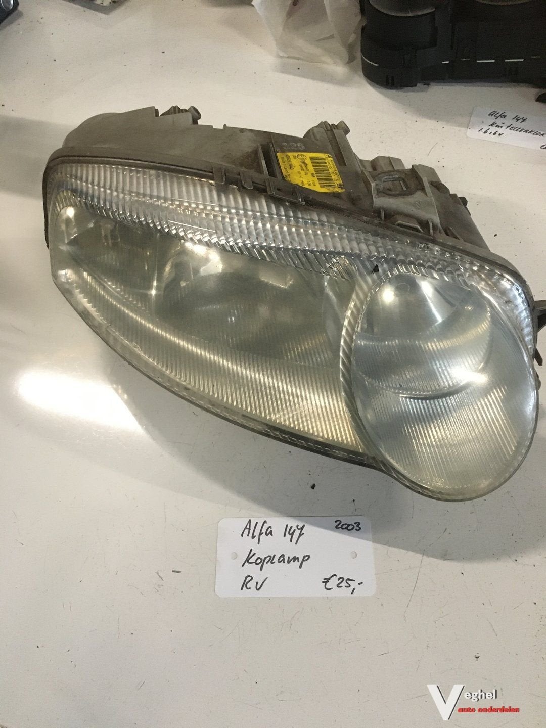 Alfa 147 2003  1.6 16v  Koplamp Rechts, Gebruikt, -, -, Ophalen of Verzenden