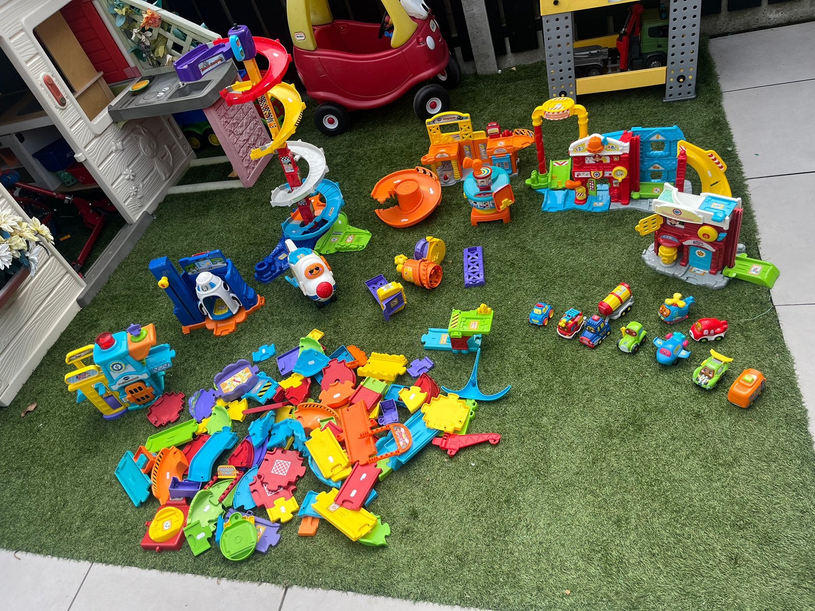 VTech // Toet toet auto’s, Ophalen, Zo goed als nieuw, 2 tot 4 jaar