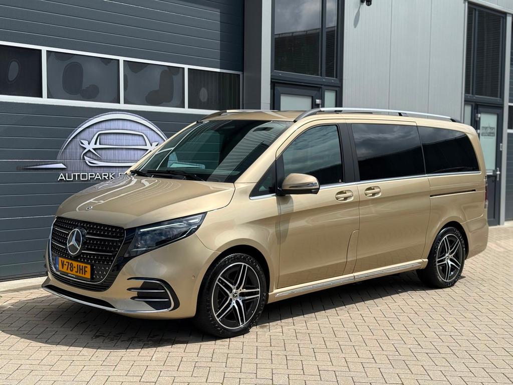 Mercedes-Benz V-KLASSE 300d Lang Exclusive AMG Pano, ACC, Ap, Auto's, Achterwielaandrijving, Gebruikt, 2145 kg, Bedrijf