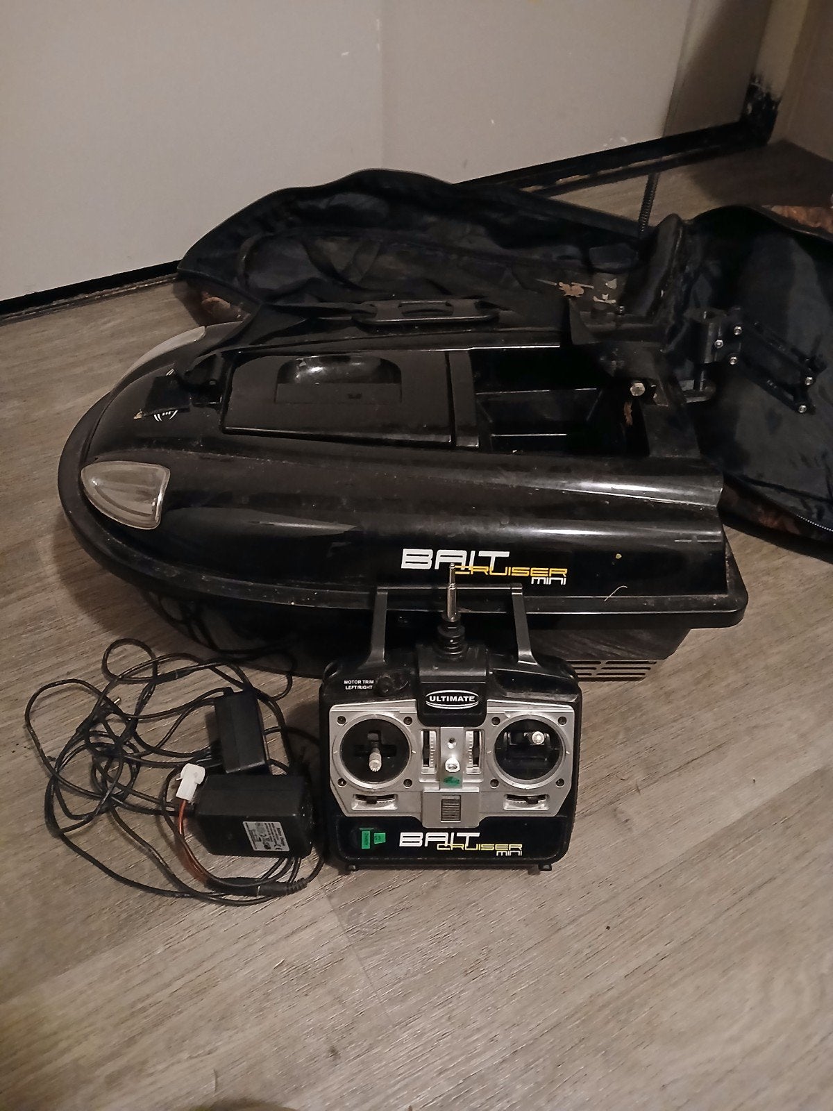voerboot ultimate baitcruicer mini, Watersport en Boten, Ophalen of Verzenden, Gebruikt, Overige typen