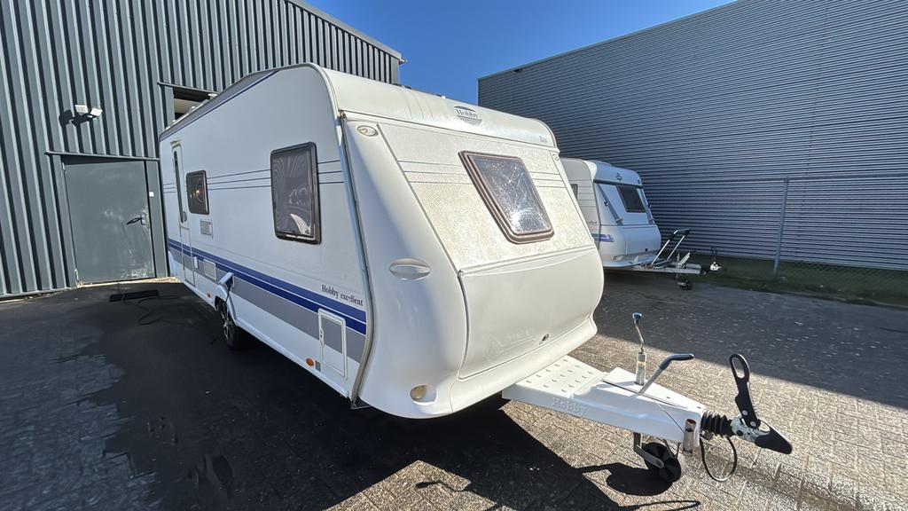 Hobby 500 kmfe met mover en Isabella Ventura voortent, Mover, Stapelbed, Hobby, Bedrijf