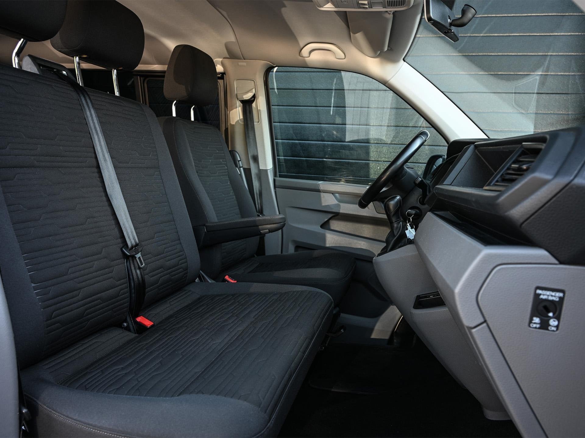 Volkswagen Transporter Caravelle 2.0 TDI L2H3 Highline 9p. |, Automaat, Gebruikt, 150 pk, 255 €/maand