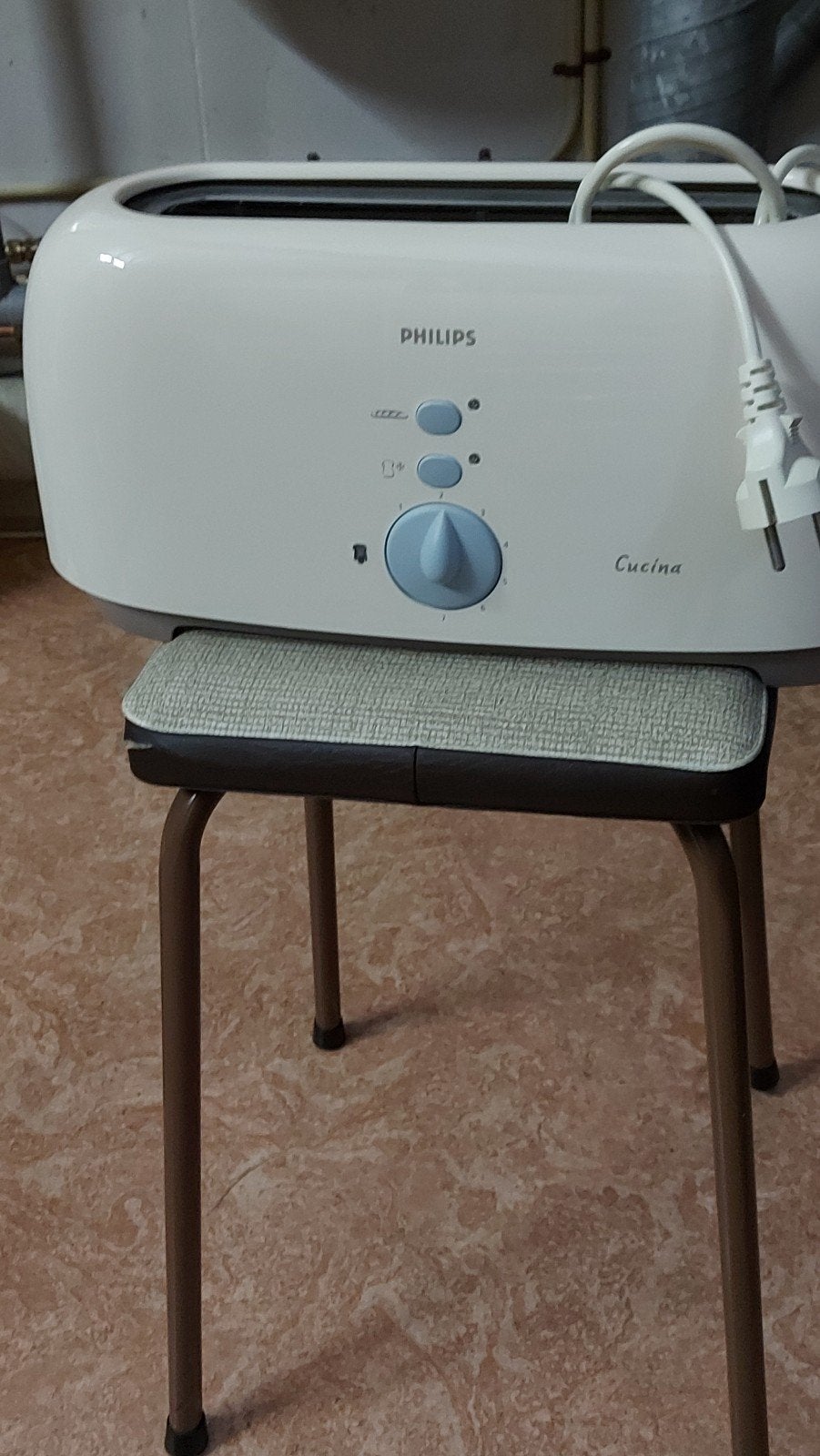 Philips broodrooster nieuw ,groot model ook voor stokbrood, Ophalen, Nieuw, Uitneembare kruimellade