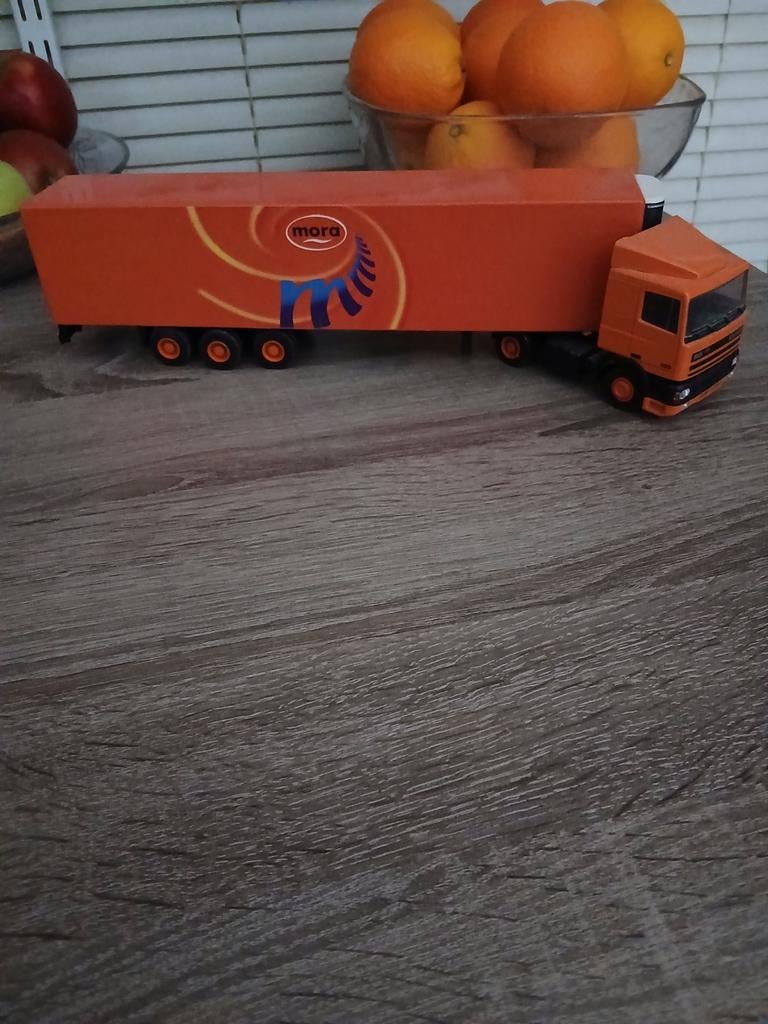 Daf 95 van mora van lion car 1.50, Hobby en Vrije tijd, Ophalen of Verzenden, Gelijkstroom, Wagon, Märklin