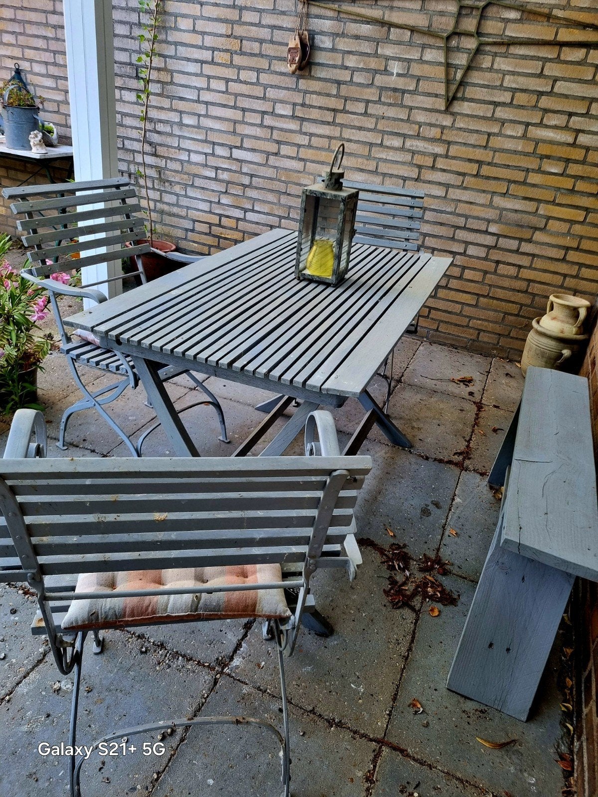 Grijze tuinset met tafel en stoelen, Ophalen, Gebruikt, Bank