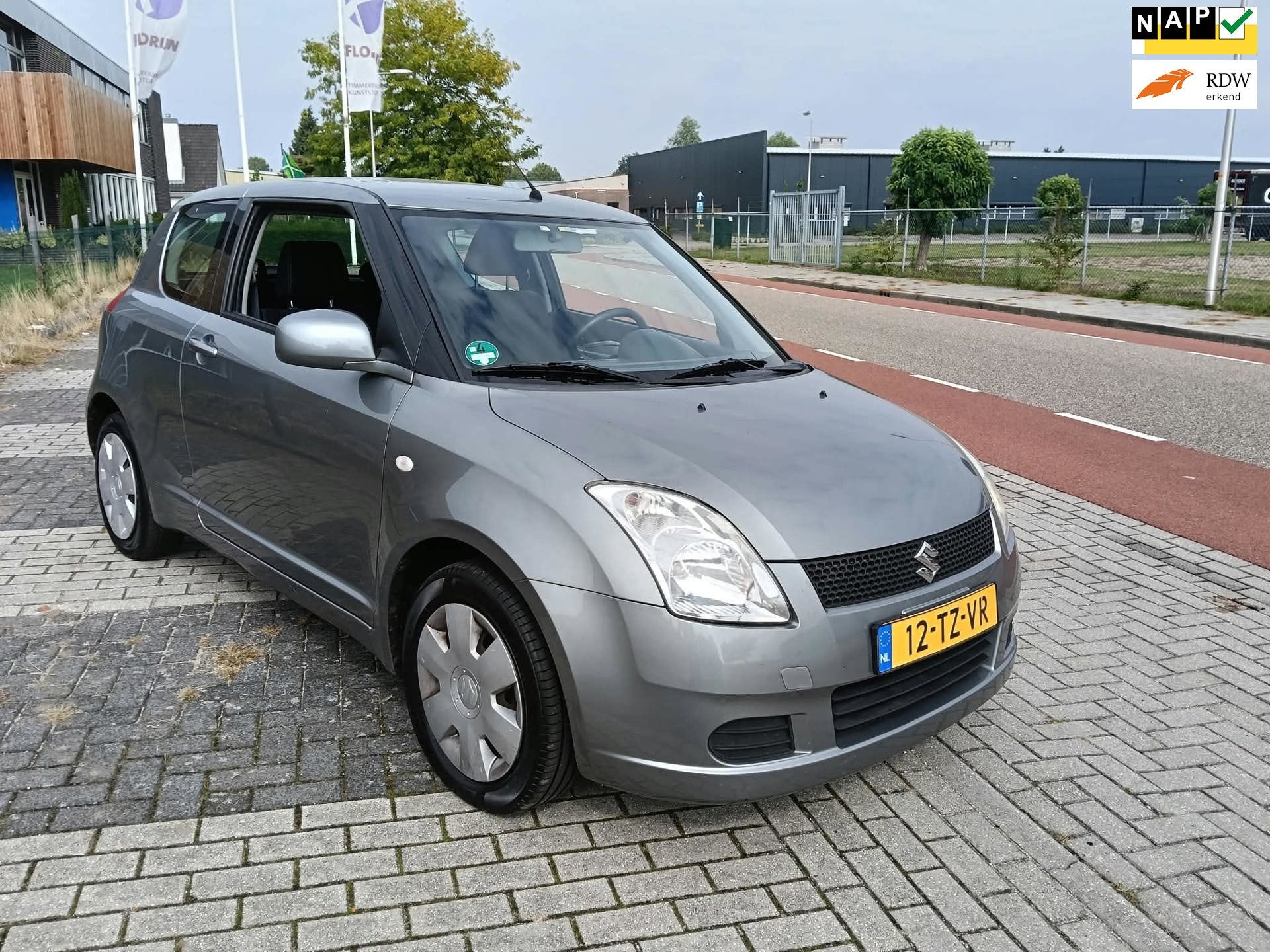 Suzuki Swift 1.3 GLS met Nieuwe Apk, Gebruikt, 400 kg, Elektrische ramen, Swift