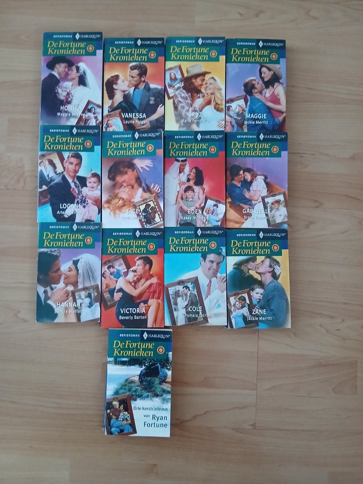 Harlequin Serie Romans   De Fortune Kronieken., Boeken, Ophalen of Verzenden, Gelezen